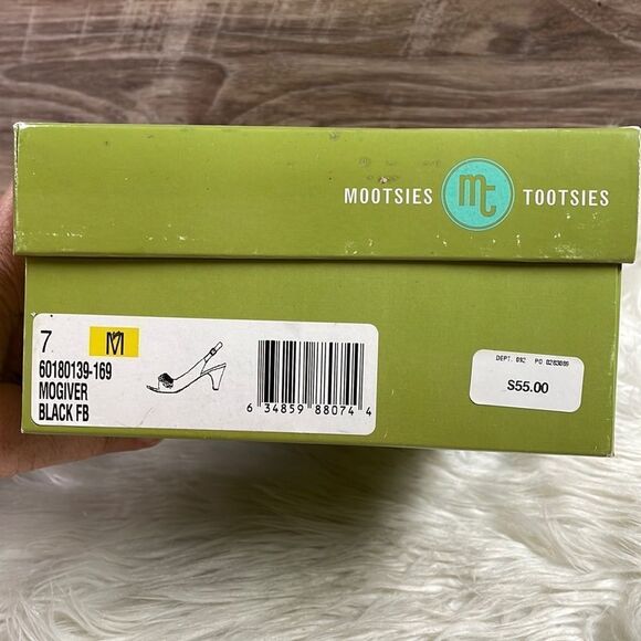 MOOTSIES TOOTSIES Mogiver Peep Toe Embellished Black Slingback Sandals 7M NWOT - Picture 12 of 15